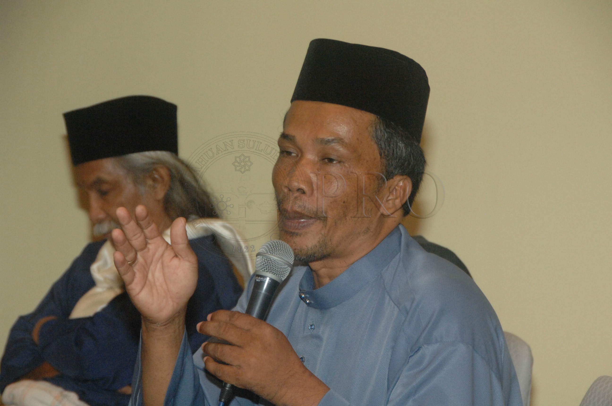 PRO 14 33 WACANA FBA 0268